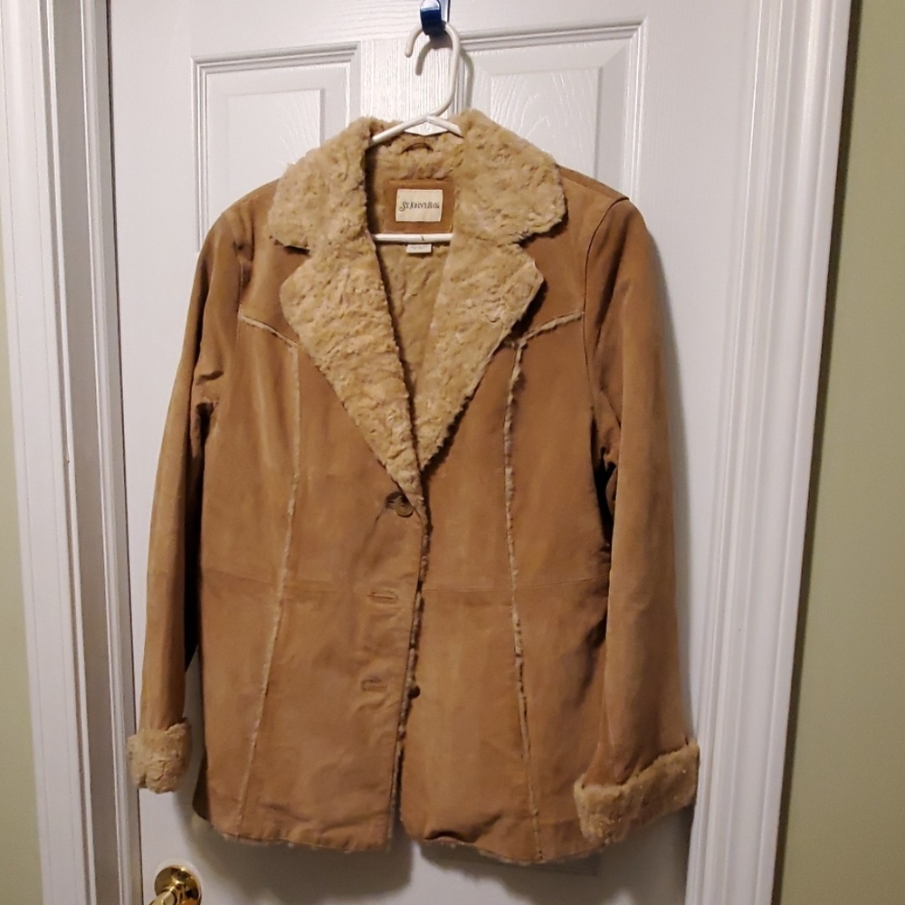 Women's L tan leather, fur lined jacket